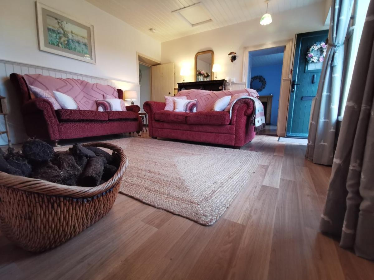 New Listing - Ladybird Cottage - Donegal - Wild Atlantic Way Donegal Town Extérieur photo